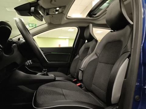 Renault Captur TCe 140 Micro Hibrido Fast Track 103 kW (140 CV)