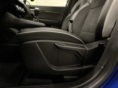 Renault Captur TCe 140 Micro Hibrido Fast Track 103 kW (140 CV)