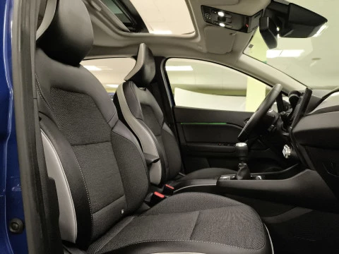 Renault Captur TCe 140 Micro Hibrido Fast Track 103 kW (140 CV)