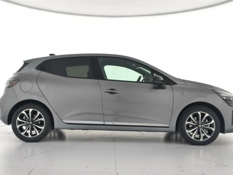 Renault Clio Techno E-Tech full hybrid 145 (103kw)