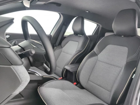 Renault Clio Techno E-Tech full hybrid 145 (103kw)