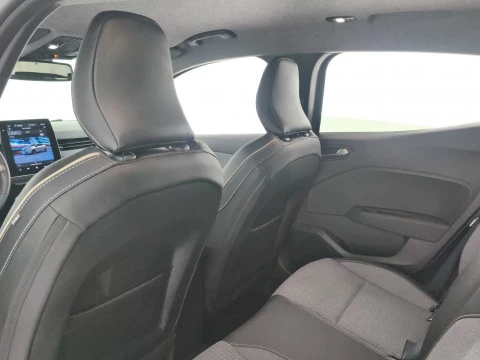 Renault Clio Techno E-Tech full hybrid 145 (103kw)