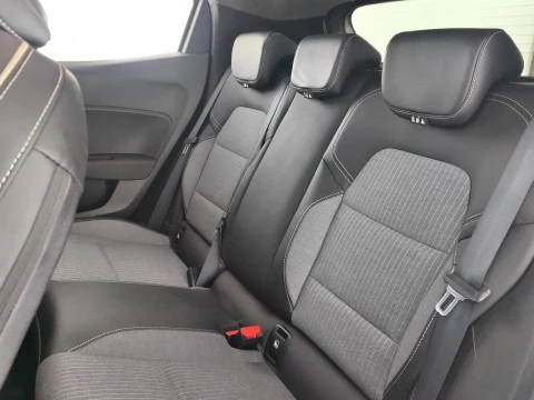 Renault Clio Techno E-Tech full hybrid 145 (103kw)