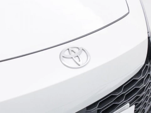 Toyota C-HR CH Toyota C-HR - MY25