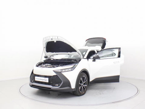 Toyota C-HR CH Toyota C-HR - MY25