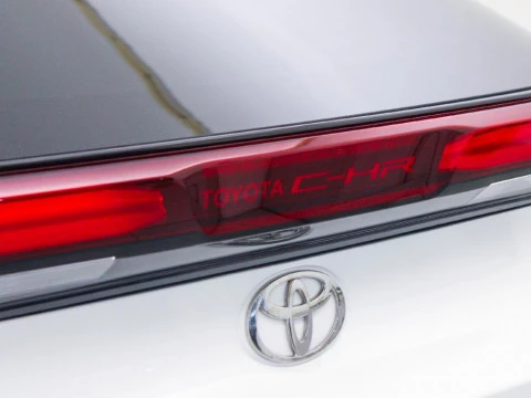 Toyota C-HR CH Toyota C-HR - MY25