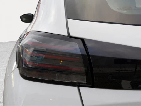 Peugeot 208 PureTech 100 Active 75 kW (100 CV)