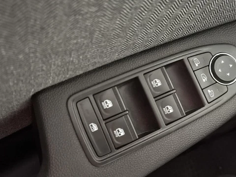 Renault Clio   TCe Techno 67kW