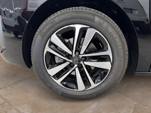 Peugeot Traveller Business VIP Long BlueHDi 180 S&S EAT8