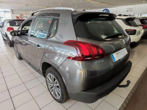 Peugeot 2008 1.2 PURETECH 82 ACTIVE 5P