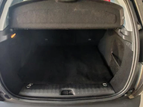 Peugeot 2008 1.2 PURETECH 82 ACTIVE 5P