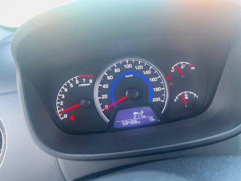 Hyundai i10   1.0 MPI Go