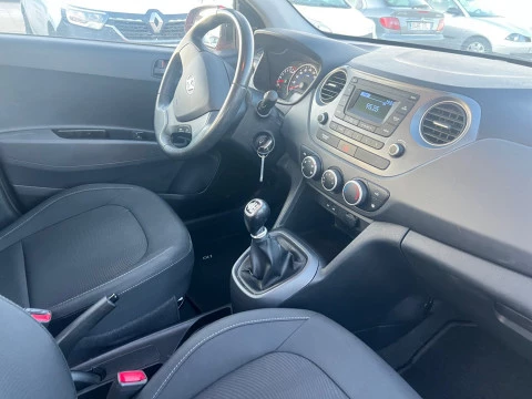 Hyundai i10   1.0 MPI Go