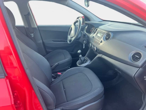 Hyundai i10   1.0 MPI Go