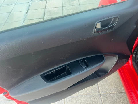 Hyundai i10   1.0 MPI Go