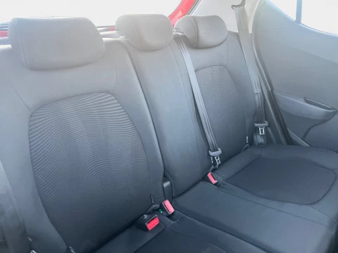 Hyundai i10   1.0 MPI Go