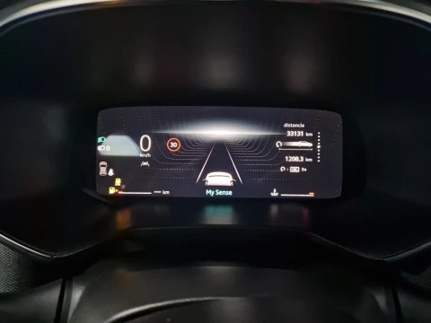 Renault Clio techno Eco-G 100cv (74kW)