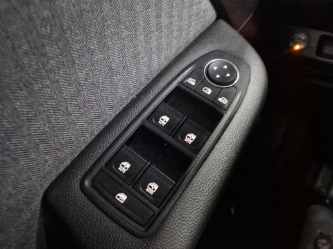 Renault Clio techno Eco-G 100cv (74kW)