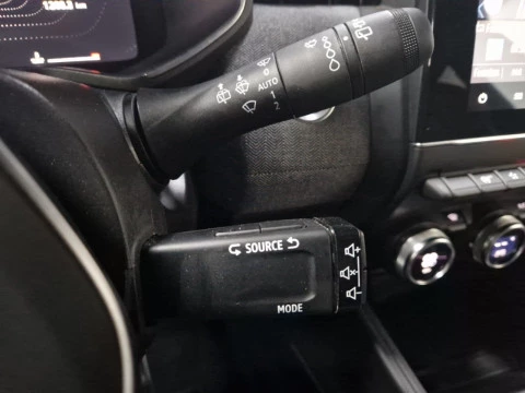 Renault Clio techno Eco-G 100cv (74kW)