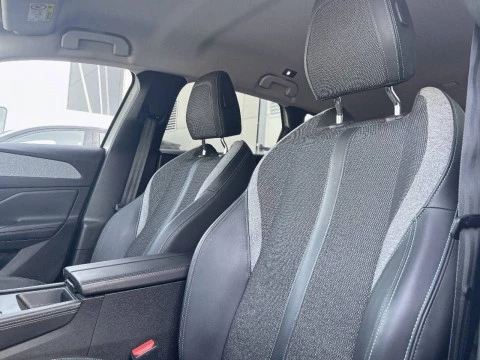 Peugeot 308 5P Allure Puretech 130 S&S EAT8