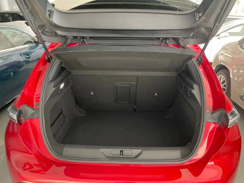 Peugeot 308 5P Allure Puretech 130 S&S EAT8