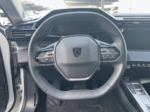 Peugeot 308 5P Allure Puretech 130 S&S EAT8