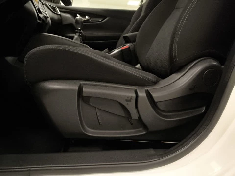 Nissan Qashqai 1.2 DIG-T N-Connecta 4x2 85 kW (115 CV)