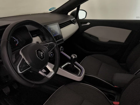 Renault Clio techno Eco-G 100cv (74kW)