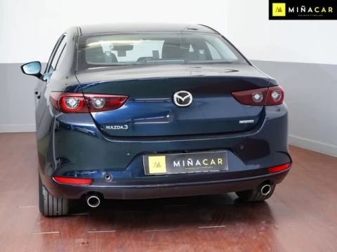 Mazda 3 2.5L E-SKY G MHEV Centre-line 6AT 10 kW (140 CV)