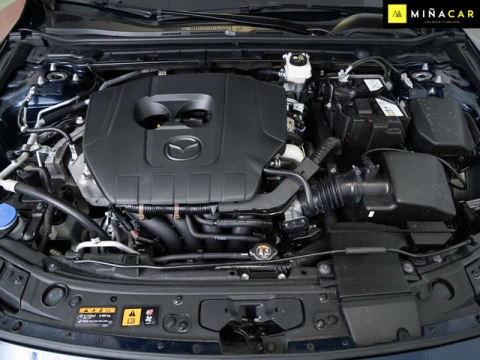 Mazda 3 2.5L E-SKY G MHEV Centre-line 6AT 10 kW (140 CV)