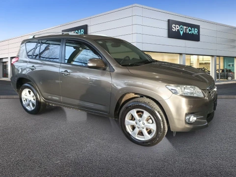 Toyota Rav4 2.2 D-4D Advance 4x2