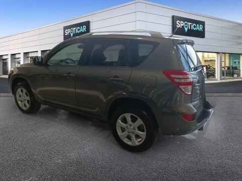 Toyota Rav4 2.2 D-4D Advance 4x2