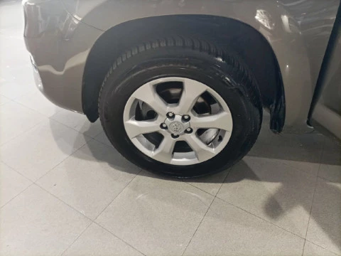 Toyota Rav4 2.2 D-4D Advance 4x2