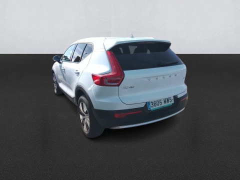 Volvo XC40 2.0 B4 G Core Auto