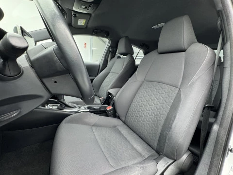 Toyota Corolla 1.8 125H BUSINESS E-CVT