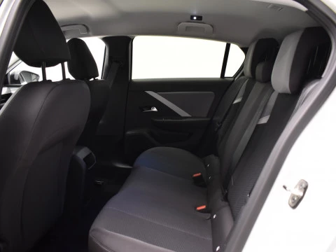 Opel Astra 1.2T XHL 81kW (110CV) Edition