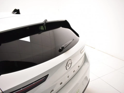 Opel Astra 1.2T XHL 81kW (110CV) Edition