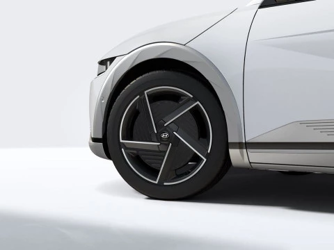 Hyundai IONIQ 5 84KWH 168KW (228CV) Star RWD