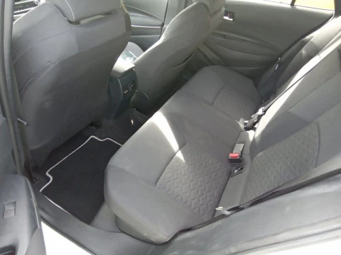 Toyota Corolla 1.8 125H BUSINESS PLUS E-CVT TOU SPORT