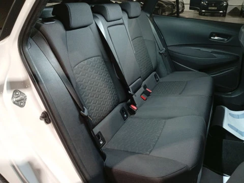 Toyota Corolla 1.8 125H BUSINESS PLUS E-CVT TOU SPORT