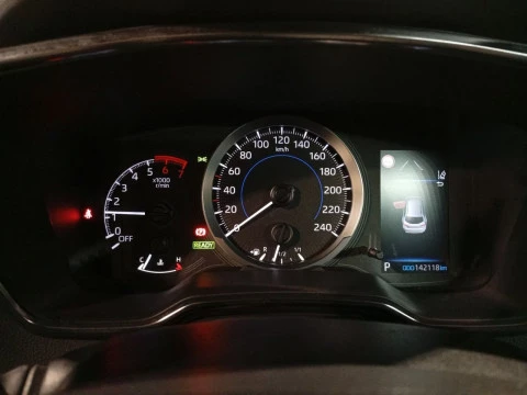 Toyota Corolla 1.8 125H BUSINESS PLUS E-CVT TOU SPORT