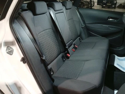 Toyota Corolla 1.8 125H BUSINESS PLUS E-CVT TOU SPORT