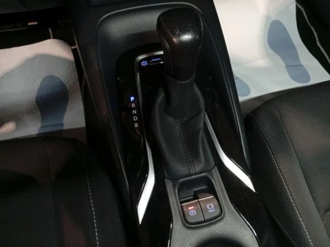 Toyota Corolla 1.8 125H BUSINESS PLUS E-CVT TOU SPORT