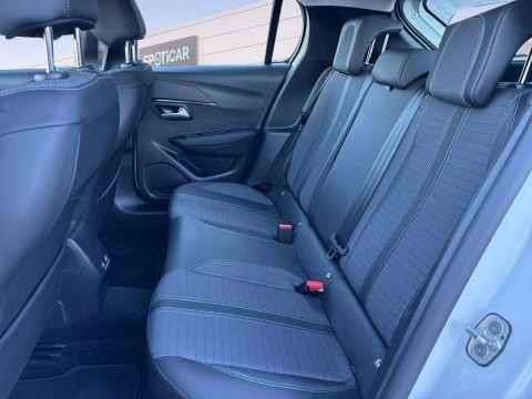 Peugeot 208 BlueHDi 73kW (100CV) Allure