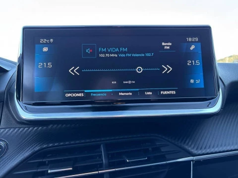 Peugeot 208 BlueHDi 73kW (100CV) Allure