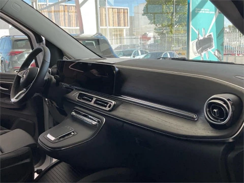 Mercedes-Benz Clase V 220 d Avantgarde Largo