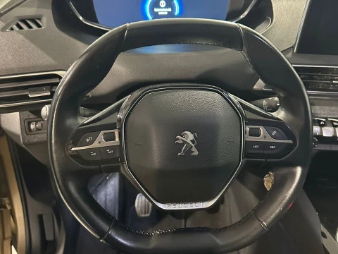 Peugeot 3008 1.6 BLUEHDI ALLURE