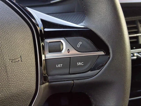 Peugeot 2008 PureTech 100 S&S Allure 75 kW (100 CV)