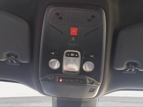 Peugeot 2008 PureTech 100 S&S Allure 75 kW (100 CV)