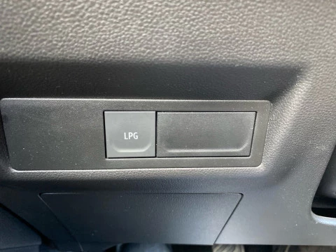 Renault Captur techno Eco-G 100cv (74 kW)